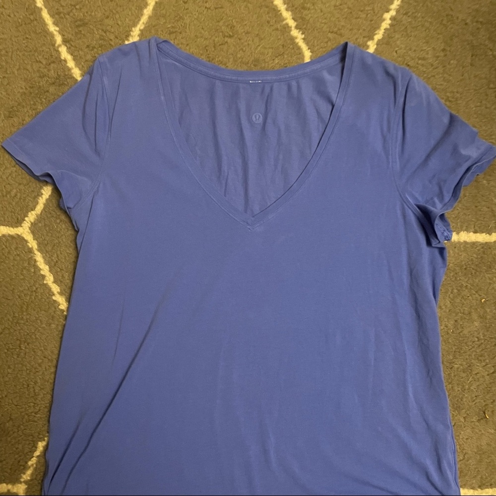 lululemon v-neck love tee
